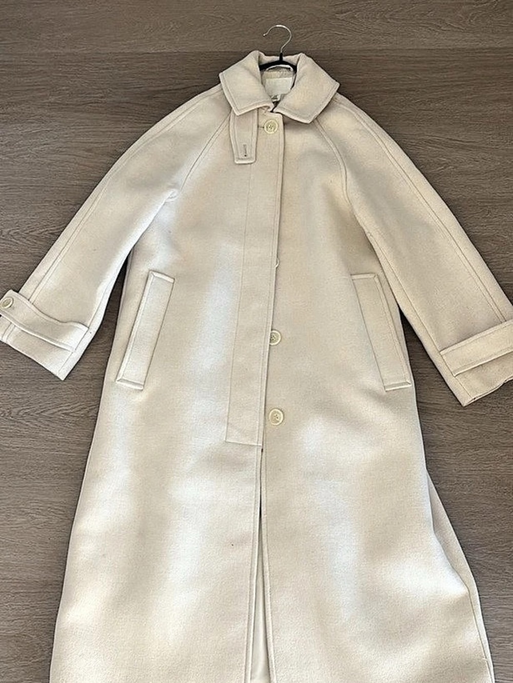 H&M Cream Trench Coat Size Medium